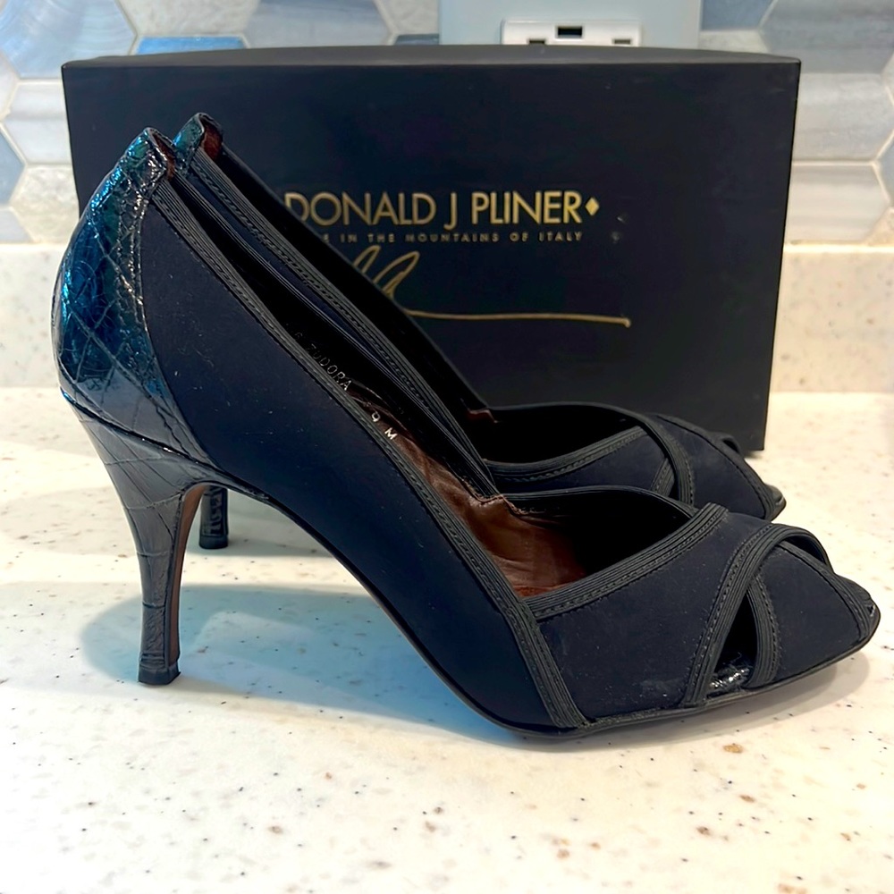 Donald J Pliner heels